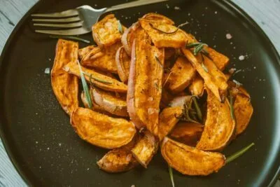 Recette des pommes frites aux lanières de poivrons
